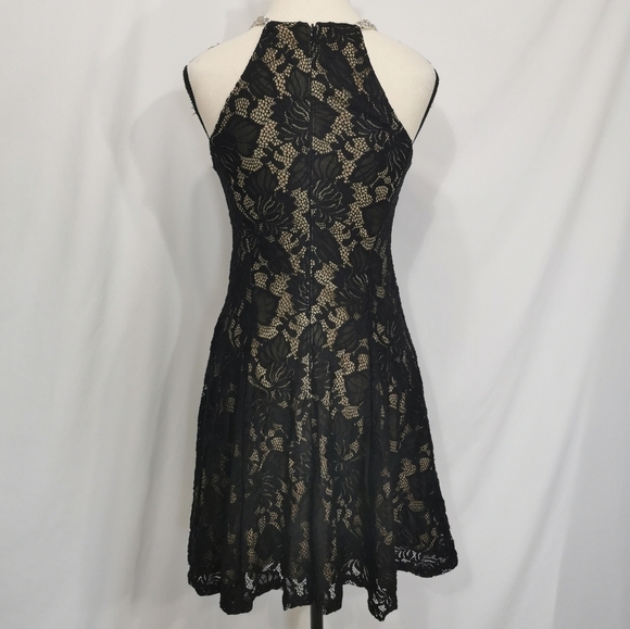 Betsy & Adam Black Lace Fit & Flare Mini Dress Cocktail Size 2 - Picture 4 of 9